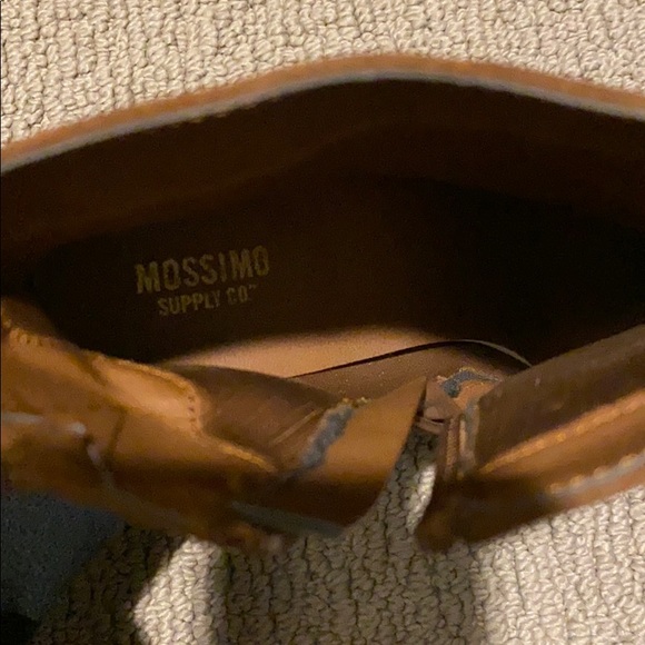 Tan suede zip-up Boots - Picture 4 of 5